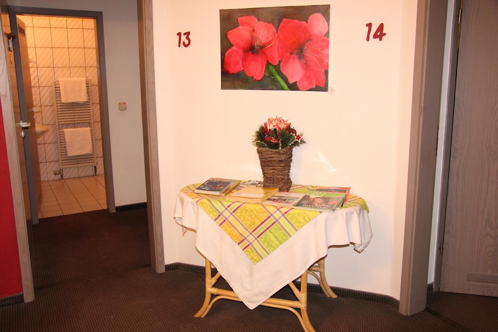 Hotel Am Schloss Neuenstein Eksteriør billede